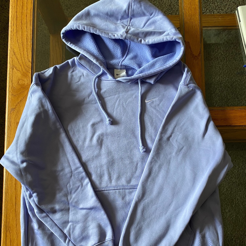 Nike sweatshirt